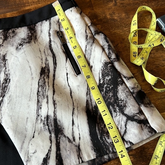 ZARA Basic Marble Asymmetric Zip Moto Mini Skirt Size Medium - Picture 14 of 15